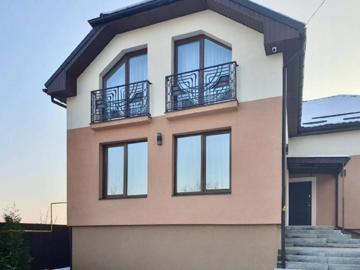 Apartment Sweethome 1 Free Parking Oezjhorod Buitenkant foto